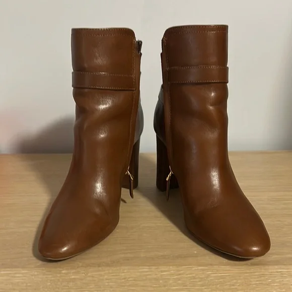 Brown Leather Ankle Boots - Picture 4 of 7